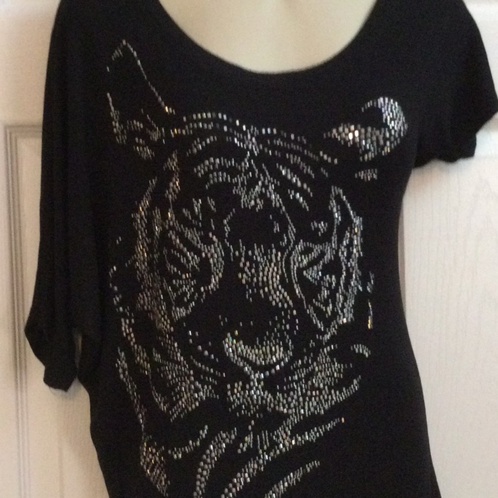 Davida Top - Picture 2 of 6